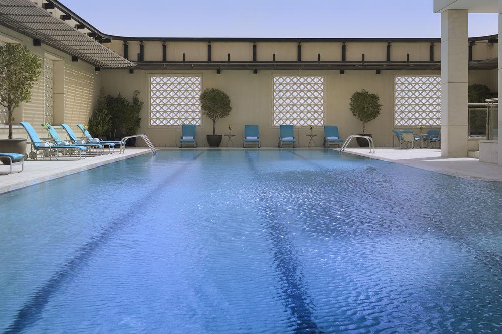 Courtyard By Marriott Kuwait City Eksteriør billede