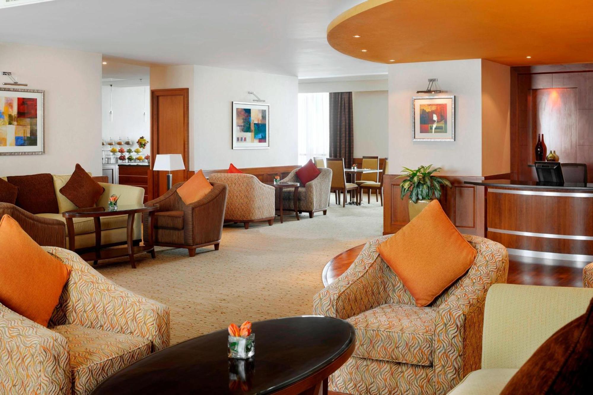 Courtyard By Marriott Kuwait City Eksteriør billede