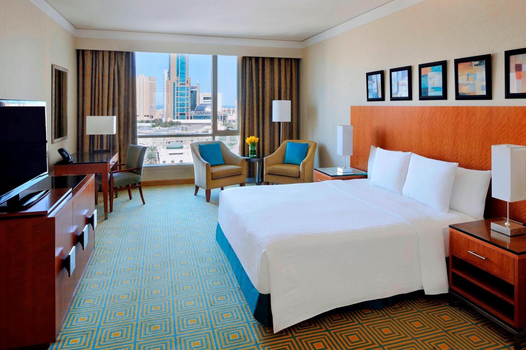 Courtyard By Marriott Kuwait City Eksteriør billede