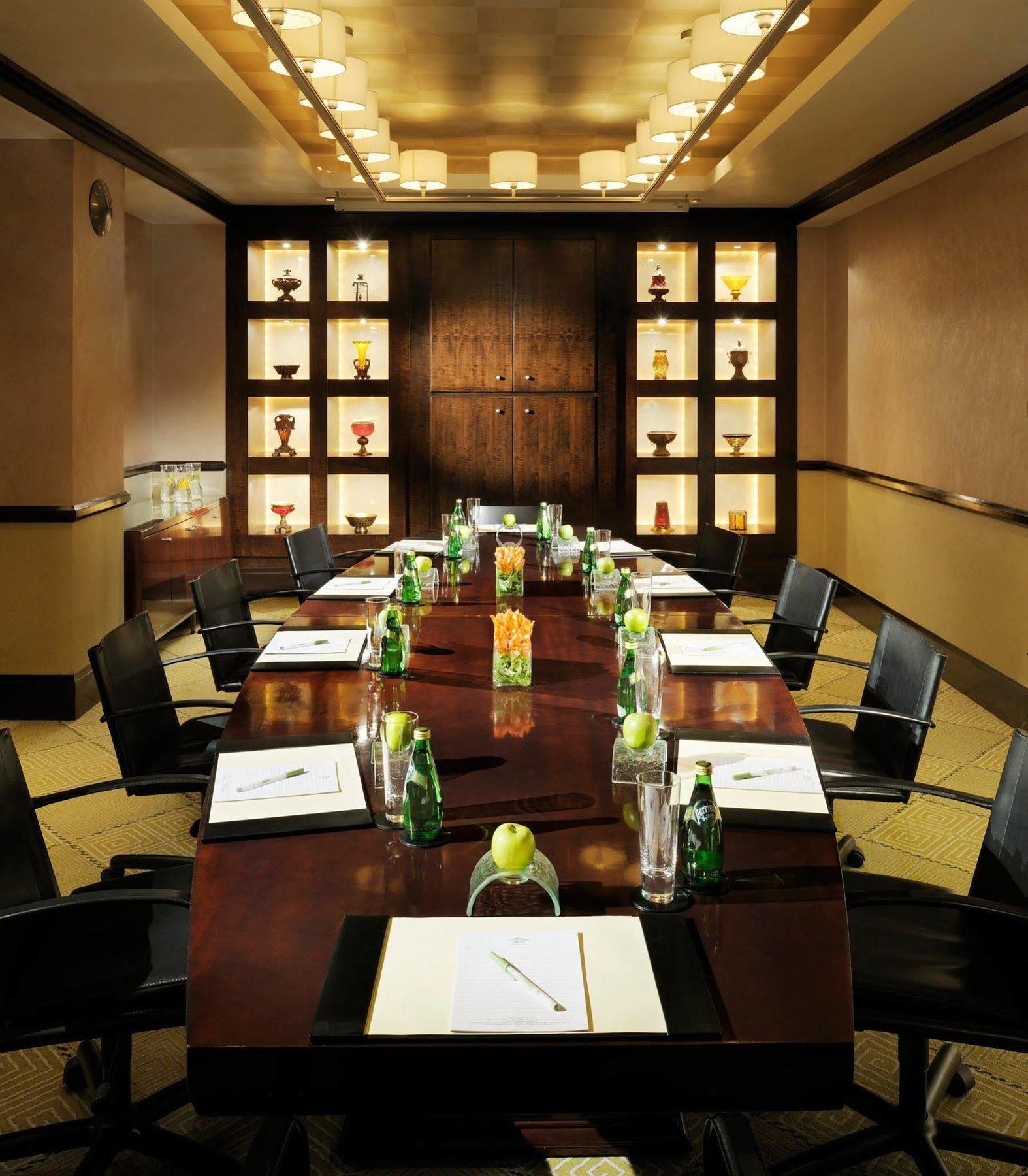 Courtyard By Marriott Kuwait City Eksteriør billede